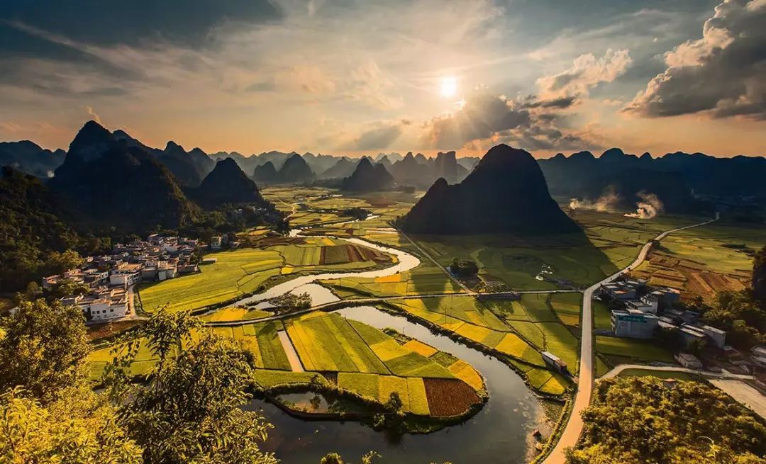 桂林山水画卷,广西桂林美不胜收